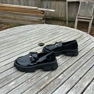 Steve Madden Black Loafers